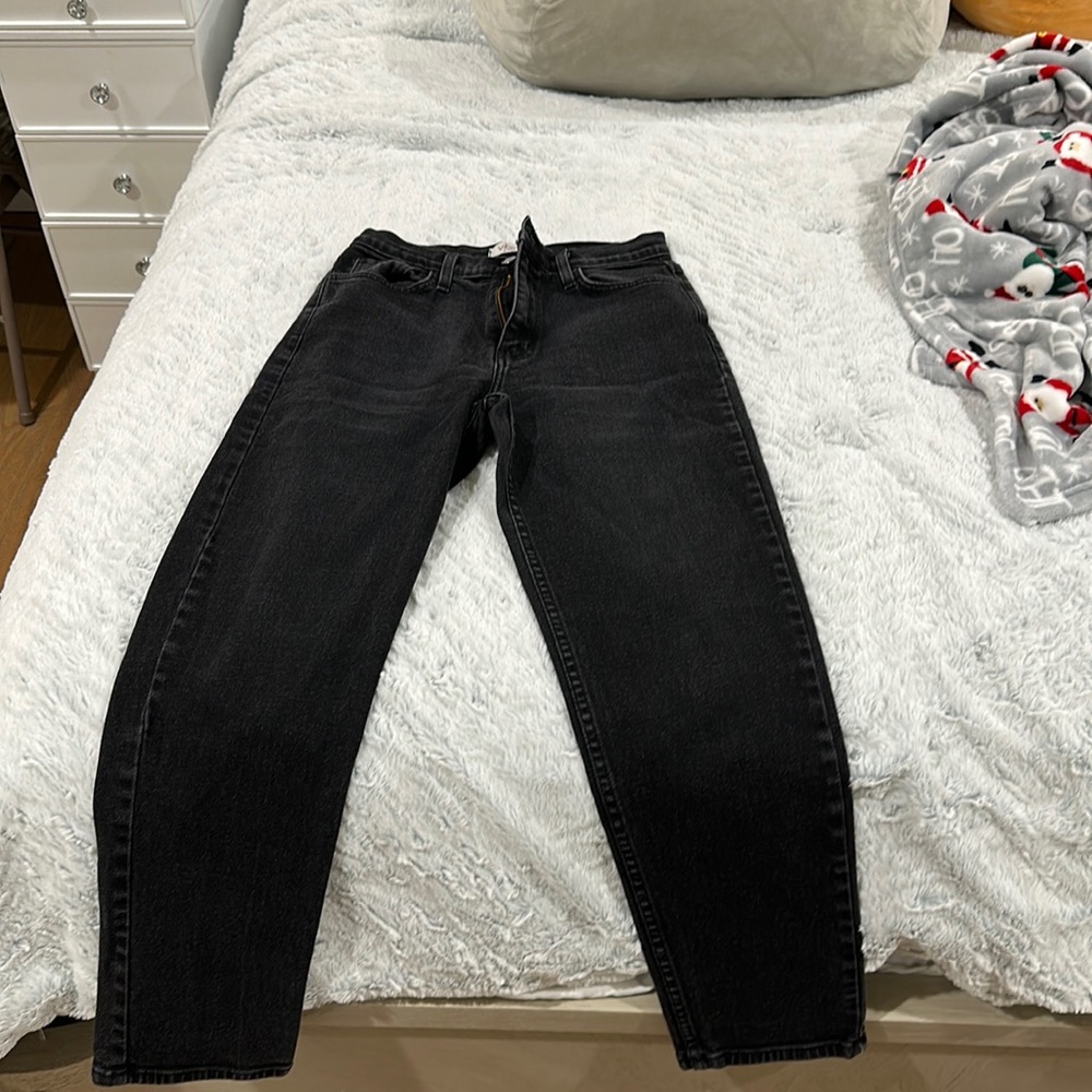 Black Jeans